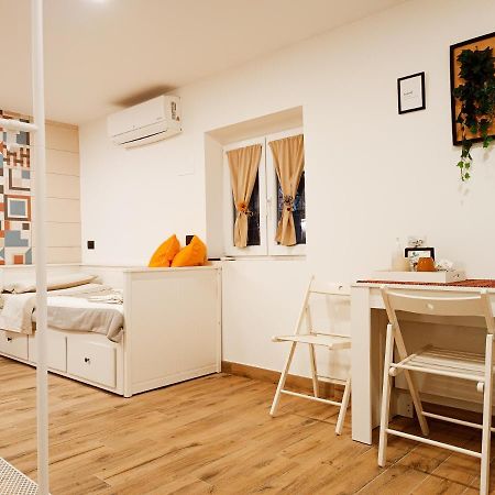 Touch&Go - Stanza Privata Con Servizi Ciampino Exterior photo
