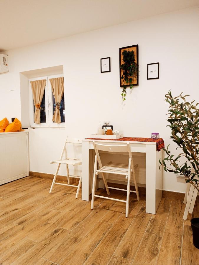 Touch&Go - Stanza Privata Con Servizi Ciampino Exterior photo